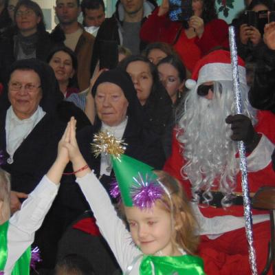 22 decembrie: Săbăoani: Momente de sărbătoare în Grădiniţa "Sfânta Ana"