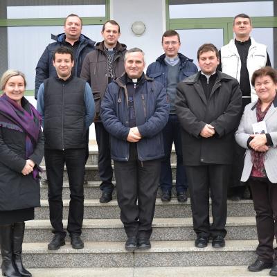 13 decembrie: Traian: Preoţii în slujba logodnicilor