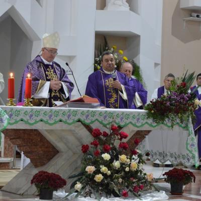 27 octombrie: Bacău: Liturghia prezidată de PS Aurel Percă pentru odihna sufletului părintelui Iosif Sescu