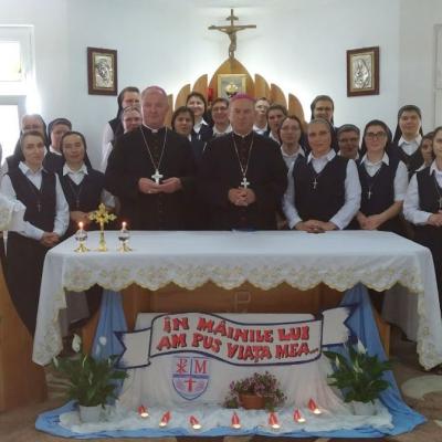 3-13 iulie: Gherăeşti: Capitul general şi noile alegeri pentru Institutul "Slujitoarele lui Cristos, Marele Preot"