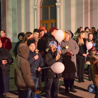 11 noiembrie: Săbăoani: "Un milion de stele"