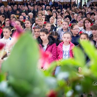 21 octombrie: Tămăşeni: Sfinţirea monumentului închinat eroilor din cele două războaie mondiale