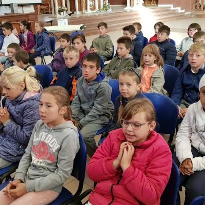 18 octombrie: Luizi-Călugăra: "Un milion de copii se roagă Rozariul"