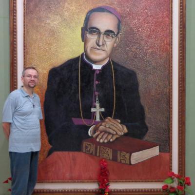 Mons. Oscar Romero, lumină şi speranţă