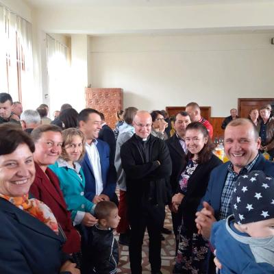 30 septembrie: Dofteana: Aniversarul înfiinţării parohiei şi al sfinţirii bisericii