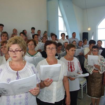 23 septembrie: Nisiporeşti: Liturghia de mulţumire pentru darul beatificării Veronicăi Antal