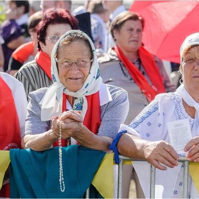 22 septembrie: Nisiporeşti (NT): Veronica, prima femeie catolică româncă a fost beatificată