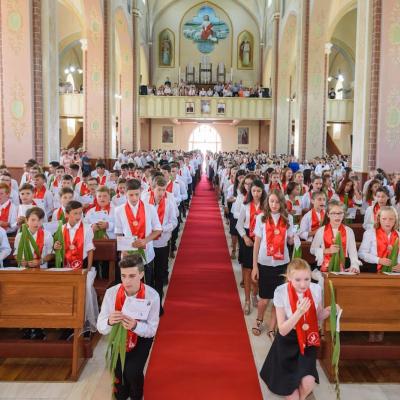 25 august: Faraoani: Administrarea Mirului