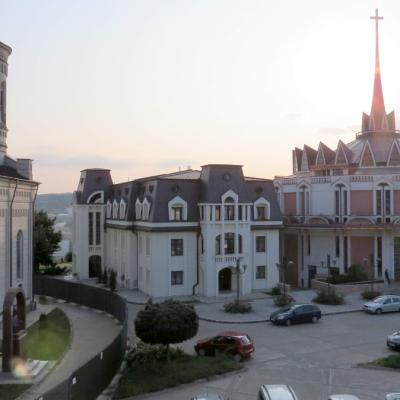 22 august: Iaşi: Hramul catedralei "Sfânta Fecioară Maria, Regină"