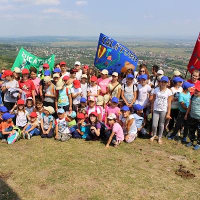 20-26 august: Baraţi: Campus pentru copii