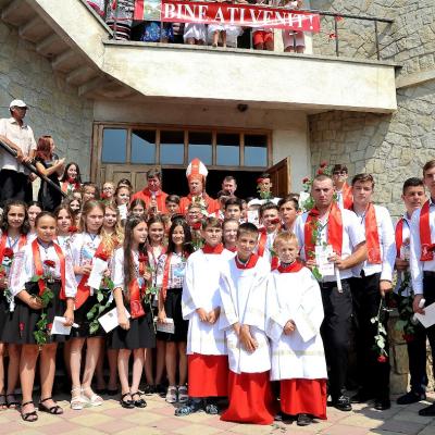 19 august: Lilieci: Administrarea Mirului