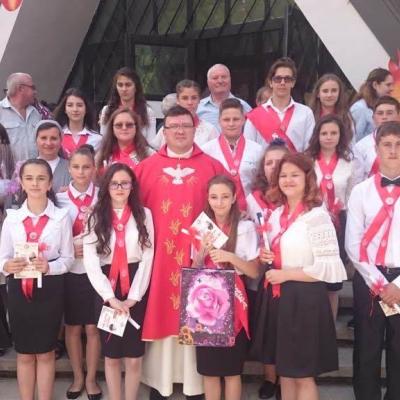 14 iulie: Slănic Moldova: Primind darurile Duhului Sfânt