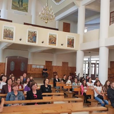 16 iunie: Moineşti: Zi de formare pentru lectori şi animatorii cântului liturgic din Decanatul de Moineşti