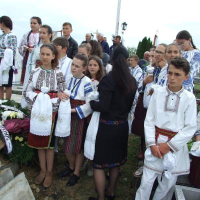 9 mai: Izvoarele (IS): Funeraliile părintelui Ioan Tamaş