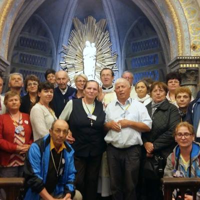 8 mai: Jubileul de 50 de ani de căsătorie sărbătorit de doi pelerini români la Lourdes