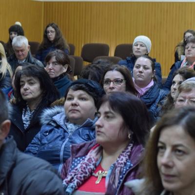 10 martie: Săbăoani: Zi de formare pentru lectori şi animatorii cântului liturgic
