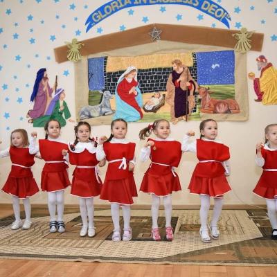 18-19 decembrie: Gherăeşti şi Iugani: Serbări cu ocazia Naşterii lui Isus