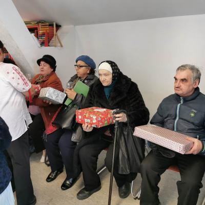 15 decembrie: Iaşi: Concert caritabil de colinde dedicat bunicilor