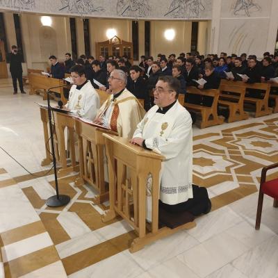 8 decembrie: Iaşi: Adoraţie euharistică de pregătire pentru hirotonirea diaconală