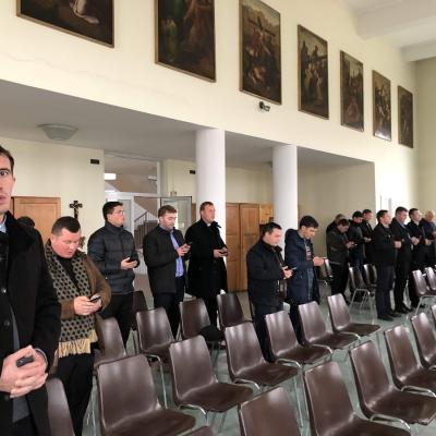 27 noiembrie: Săbăoani: Şedinţa preoţilor din Decanatul de Roman