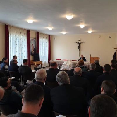 22-25 octombrie: Traian: Cursuri de formare pentru preoţi - Seria a 4-a