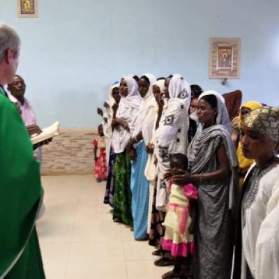 19-20 octombrie: Maikona (Kenya): "Botezaţi şi trimişi" - încă 134 de noi membri