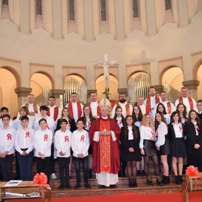 19 octombrie: Padova: Conferirea sacramentului sfântului Mir