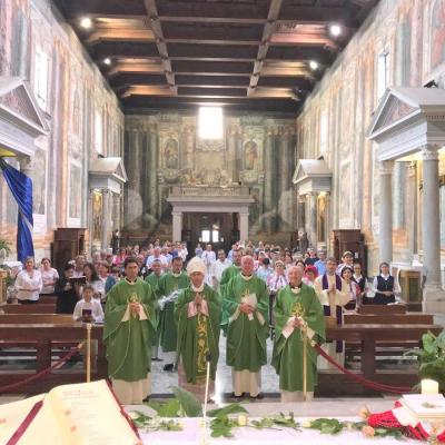 8 septembrie: Roma: Familia creştină de români adunată în jurul păstorului diecezan