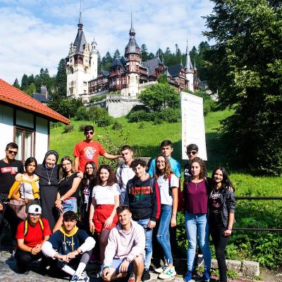 26-31 august: Îndrăgostiţi de frumos, călătorind prin ţară - excursie de la Schineni la Sinaia