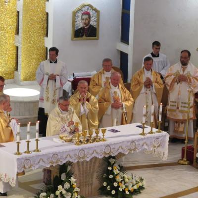 6 august: Iaşi: Sfânta Liturghie de consacrare ca episcop a Mons. Iosif Păuleţ
