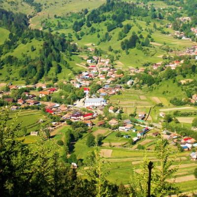 3 august: Ciugheş: Hramul, prilej de întâlnire a fiilor satului