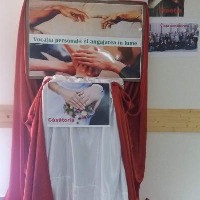 30 iulie - 3 august: Familia Iubirii Milostive: Campus pentru tineri, despre vocaţie şi angajare, la Luncani