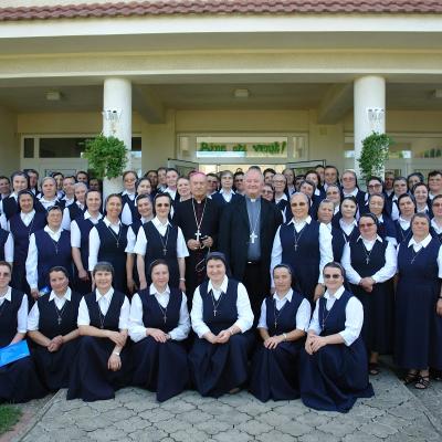 1 iulie: Gherăeşti: Zi de formare pentru surorile Institutului diecezan "Slujitoarele lui Cristos, Marele Preot"