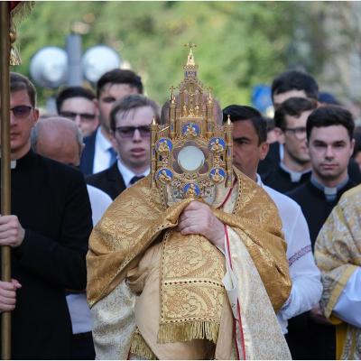 23 iunie: Iaşi: Procesiunea euharistică de "Corpus Domini"