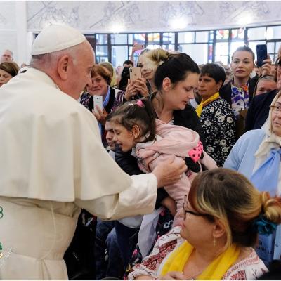 1 iunie: Iaşi: "Să mergem împreună" - papa Francisc la catedrala "Sfânta Fecioară Maria, Regină"
