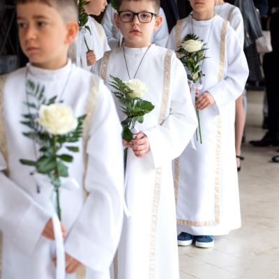 19 mai: Ladispoli: Sărbătoarea Primei Împărtăşanii a 10 copii 19 mai: Padova: Finalul încoronează opera