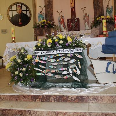 19 mai: Cleja "Sfântul Francisc": Adunaţi împreună de Isus la Prima sfântă Împărtăşanie