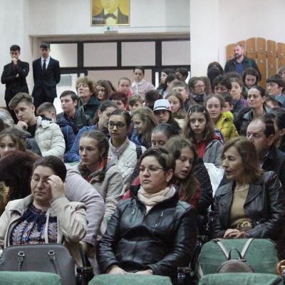 11 mai: Roman: Concursuri interjudeţene pentru elevi