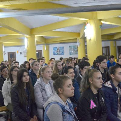 6, 7, 9 şi 11 mai: Bacău, Paşcani, Roman, şi Suceava: Întâlnirile voluntarilor cu ocazia apropiatei vizite a papei Francisc