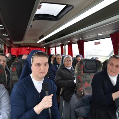 24 aprilie: "O zi altfel", o zi de Emaus, pentru persoane consacrate din zona Roman