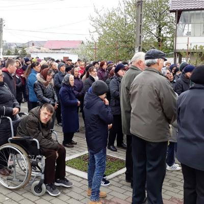 11-14 aprilie: Buruieneşti: Exerciţii spirituale pentru grupurile parohiale