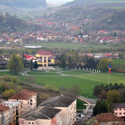 11-13 aprilie: Alba Iulia: O primă iniţiativă a Biroului pentru Pastoraţia Familiei