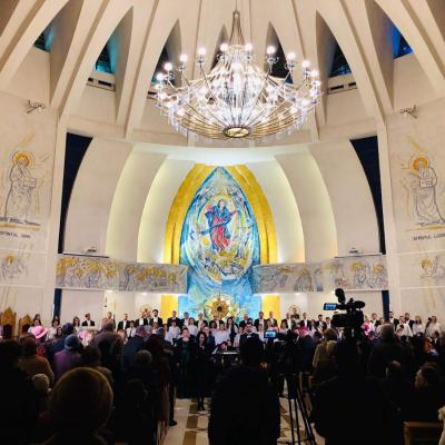 16 martie: Iaşi: Concert caritabil vocal-simfonic "Inimi pentru inimi", în catedrală
