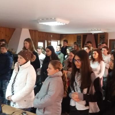 3 martie: Luncani: Zi de reculegere pentru tineri cu Familia Iubirii Milostive