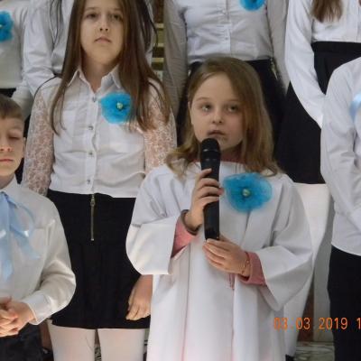 3 martie: Siret: La mulţi ani, mămico!