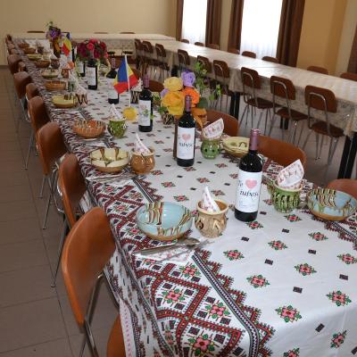 23 februarie: Traian: La cinci ani de căsătorie