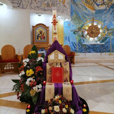 2 noiembrie: Iaşi (catedrală): Liturghie pentru toţi credincioşii răposaţi