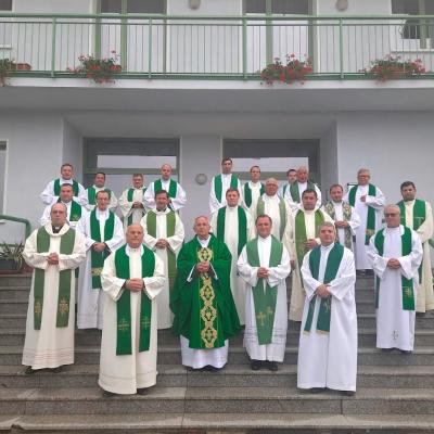 5-9 octombrie: Traian: A treia serie de exerciţii spirituale pentru preoţi. "Arta vindecării"