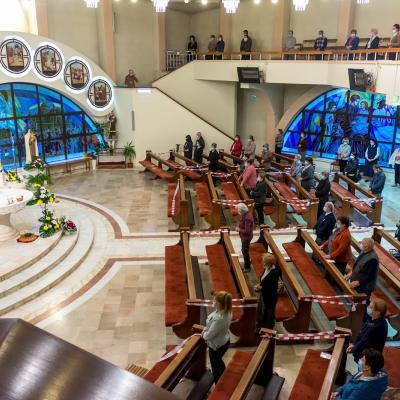 30 septembrie: Iaşi: Parohia "Sfânta Tereza a Pruncului Isus" la ceas aniversar