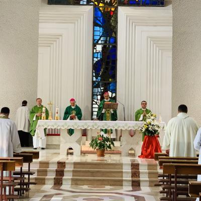 14-18 septembrie: Iaşi: Prima serie de exerciţii spirituale pentru preoţi